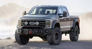 Ford Super Duty FXL เวอร์ชันแต่งจาก AEV รถกระบะไซซ์ยักษ์ ใส่ยาง 40 นิ้ว พร้อมวินช์ที่ดึงได้หนักถึง 20,000 ปอนด์