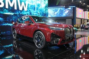 ใหม่ New BMW iX xDrive50 Sport ราคา ตารางผ่อน-ดาวน์