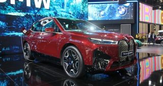 ใหม่ New BMW iX xDrive50 Sport ราคา ตารางผ่อน-ดาวน์
