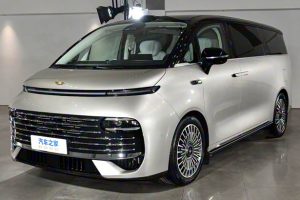 Geely Galaxy V900 รถ MPV พรีเมียมขุมพลัง EREV แรง 456 แรงม้า วิ่งไกลสุด 1,220 กม. เปิดตัวอย่างเป็นทางการ ! เริ่ม 1,370,000.-