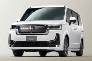 Honda STEP WGN SPADA กับของแต่งใหม่ หล่อ ๆ จาก Honda Access
