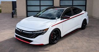 Pinnacle Nissan เปิดตัว Nissan Sentra SE RS รุ่นพิเศษ ปลุกตำนาน Sentra Nismo ในลุคยุค 2000s