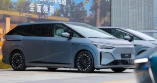 Xpeng X9 EV ไมเนอร์เชนจ์ปี 2026 รถ MPV ไฟฟ้า วิ่งไกล 750 กม. เปิดตัวแล้วในจีน เริ่ม 1,420,000.-