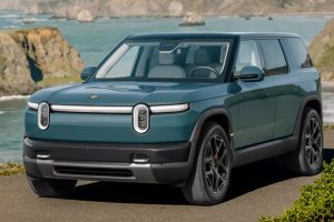 Rivian R2 เปิดตัวแล้ว! SUV ไฟฟ้าสายลุย 656 แรงม้า วิ่งไกลกว่า 500 กม.