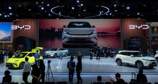 BYD จัดใหญ่ เปิดตัว 4 รุ่นใหม่ + ขนทัพ EV 40 คัน บุก Motor Show 2026