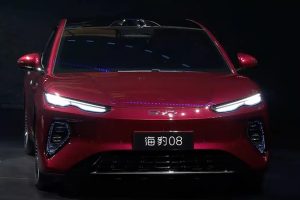 BYD เปิดตัว "BYD Seal 08" Sedan ไฟฟ้าเรือธง วิ่งไกลทะลุ 1,000 กม. ชาร์จเร็ว 5 นาที วิ่งได้ 400 กม.