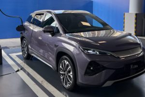 BYD Song Ultra EV วิ่งไกลสุด 710 กม. เปิดจองแล้วในจีน เริ่มต้นราว 710,000.-