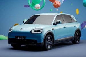 Chery QQ3 EV เปิดพรีออเดอร์! รถไฟฟ้า วิ่งไกล 420 กม. ชาร์จเร็ว 30-80% แค่ 16.5 นาที ในจีน ราคา 315,000.-