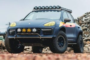 Porsche Cayenne Ultra EVO แต่งลุยโหด ๆ อัปเครื่อง V8 พลังแรง 650 แรงม้า แรงบิดทะลุ 1,000 นิวตันเมตร