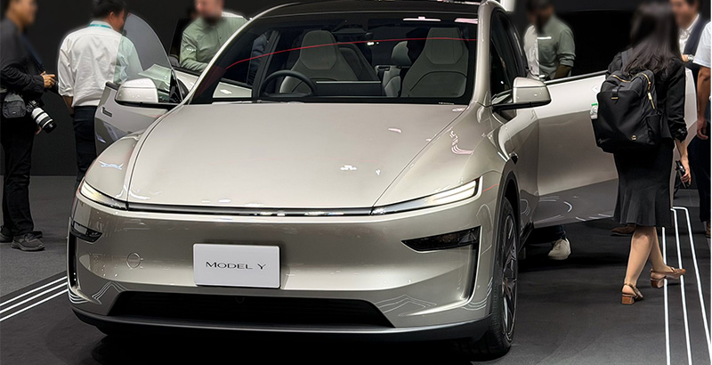 Tesla Model Y L Premium
