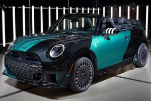 Mini JCW Convertible คันเดียวในโลก! One-Off สร้างพิเศษให้ลูกค้าอเมริกา หรูระดับเดียวกับ Rolls-Royce