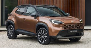 Toyota Yaris Cross โฉมใหม่ปี 2026 ! กระจังหน้าดีไซน์ดุขึ้น พร้อมสีตัวรถใหม่ ปรับห้องโดยสารเล็กน้อย