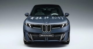 BMW iX3 Flow Edition โชว์ของ! ฝากระโปรงกลายเป็นจอดิจิทัล ปรับแอนิเมชันได้ 8 แบบ