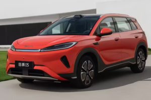 BYD Sealion 05 ใหม่ เตรียมเปิดตัว 20 เมษายนนี้! มีทั้ง EV และ PHEV วิ่งไฟฟ้าไกลสุด 305 กม.