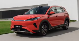 BYD Sealion 05 ใหม่ เตรียมเปิดตัว 20 เมษายนนี้! มีทั้ง EV และ PHEV วิ่งไฟฟ้าไกลสุด 305 กม.