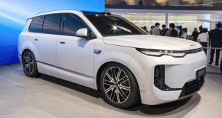 BYD Sealion 08 มาแล้ว! SUV ไฟฟ้าตัวท็อป แรงจัด 643 แรงม้า ชาร์จไว วิ่งไกล 900 กม.