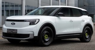 Ford Explorer EV แปลงร่างเป็น “Explorer Van” รถไฟฟ้าสายลุยงาน! วิ่งไกล 602 กม. ลากจูงได้ 1,200 กก.