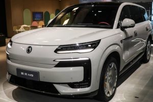 Denza N9 Flash Charge Edition เตรียมเปิดตัว 18 พฤษภาคม นี้ ขุมพลัง PHEV เครื่องยนต์ 2.0 เทอร์โบ 3 มอเตอร์ แบตเตอรี่ Blade เจน 2 จุ 75.264 kWh วิ่งไฟฟ้าไกล 420 กม.