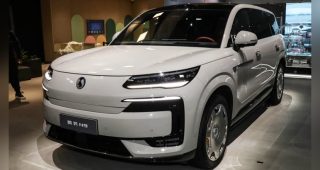 Denza N9 Flash Charge Edition เตรียมเปิดตัว 18 พฤษภาคม นี้ ขุมพลัง PHEV เครื่องยนต์ 2.0 เทอร์โบ 3 มอเตอร์ แบตเตอรี่ Blade เจน 2 จุ 75.264 kWh วิ่งไฟฟ้าไกล 420 กม.