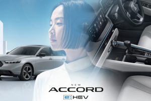 Honda Accord e:HEV ใหม่! สปอร์ตพรีเมียมหรูขึ้น กับสีเทาเออร์เบินและห้องโดยสารสีขาว พร้อมโปรแรง รับสิทธิพิเศษมูลค่า 90,000 บาท หรือ ดอกเบี้ย 0% + เติมน้ำมัน 20,000 บาท