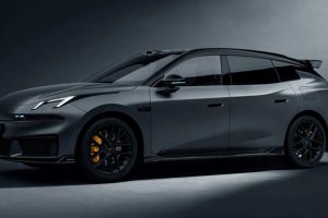 Lynk & Co 07 GT เผยโฉมครั้งแรก ขุมพลัง PHEV AWD วิ่งไฟฟ้าล้วนได้ราว 200 กม. พร้อมผู้ช่วย AI Eva Robot Assistant พูดคุยโต้ตอบกับผู้ขับขี่ได้