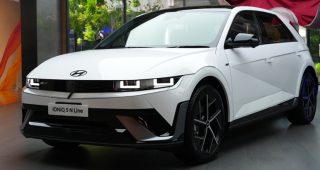 Hyundai เปิดตัว The New 2026 IONIQ 5 N Line รุ่นประกอบไทย! ชูดีไซน์สปอร์ต "Never Ordinary" วิ่งไกล 591 กม. เปิดราคาพิเศษเพียง 1,399,000 บาท จำกัดแค่ 400 คันแรก