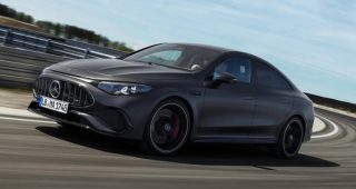 เปิดตัว! Mercedes-AMG CLA 45 EV มอเตอร์ไฟฟ้า 3 ตัว 671 แรงม้า วิ่งได้ไกล 670 กม. ชาร์จเร็ว 10-80% แค่ 22 นาที
