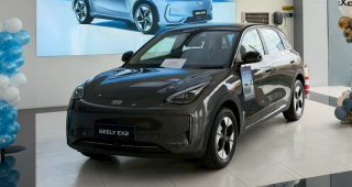ธนบุรีนอยสเติน ฉลองความสำเร็จ GEELY EX2 ส่งมอบทะลุ 10,000 คัน ในไทย! พร้อมเดินหน้าขยายโชว์รูมทั่วประเทศ