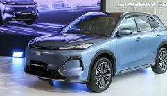 เปิดตัวในไทย! GEELY STARRAY EM-R เคาะราคาเริ่มเพียง 699,900 บาท