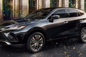 Toyota Harrier ปรับโฉมใหม่ในญี่ปุ่น ! เพิ่มออปชันเด็ดๆ อัปเกรดลุคให้หล่อเข้มยิ่งขึ้น ตัดเหลือแค่รุ่นเครื่องเบนซิน 2.5 ลิตร ไฮบริด เริ่ม 930,000.-