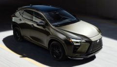 ล้ำไปอีกขั้น! Lexus NX ใหม่ ปรับหน้าใหม่ ยกระดับห้องโดยสารและระบบขับเคลื่อน
