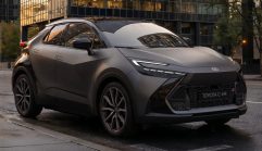 ดำดุดันขั้นสุด! Toyota C-HR GR Sport เปิดตัวรุ่นพิเศษ ฉลองยอดขาย 2 ล้านคัน