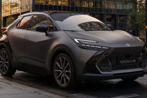 ดำดุดันขั้นสุด! Toyota C-HR GR Sport เปิดตัวรุ่นพิเศษ ฉลองยอดขาย 2 ล้านคัน