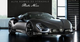 หนึ่งเดียวในโลก! Alfa Romeo 33 Stradale Perla Nera ลุค Batmobile สุดดุดัน