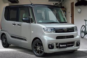 เสริมลุคสปอร์ต! Daihatsu Tanto Daily Tool รุ่นพิเศษแต่งสีดำเงา อัปความปลอดภัย