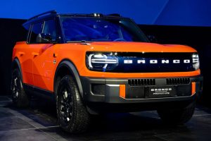 บุกออสเตรเลีย! Ford Bronco Basecamp ขุมพลัง EREV วิ่งไกล 900 กม. ยัดหลังคาป๊อบท็อป