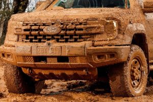ซุ่มพัฒนา! Ford Ranger เจนใหม่ อัปเกรดขุมพลังสู้ศึกกระพันธ์แกร่ง