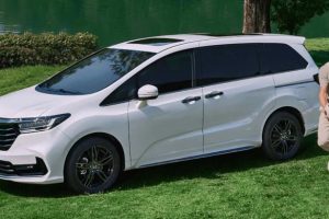 ปรับโฉมใหม่! Honda Odyssey อัปเกรดจอใหญ่ ยัดเบาะนวด ถูกลงกว่าเดิม