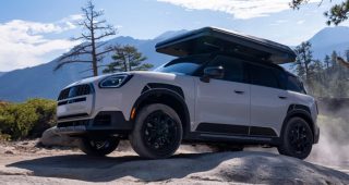 ตัวลุยโหดขึ้น! MINI Countryman Untamed Edition ยกสูง ยัดยางลุยตัวจริง