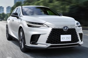คมกริบยิ่งกว่าเดิม! Lexus RX รถ SUV อัปเกรดช่วงล่าง ผ่านสนาม Nürburgring!