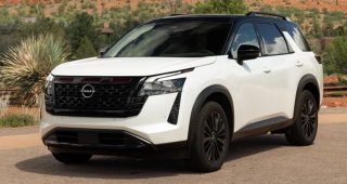 ฉลองครบรอบ 40 ปี Nissan Pathfinder Special Edition ถอดแบบดีไซน์เรโทร 80s